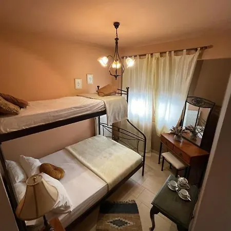 Mountain View Mészi Szinikía Trikálon