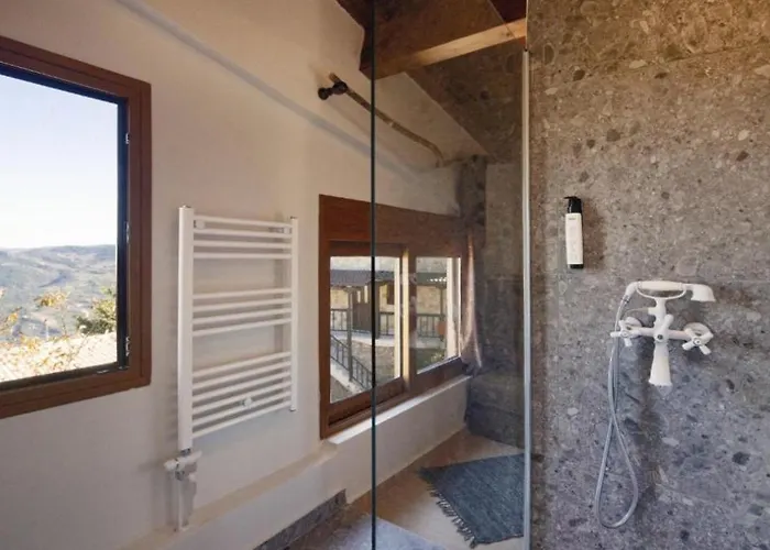 Mountain View Synikia Mesi Trikalon